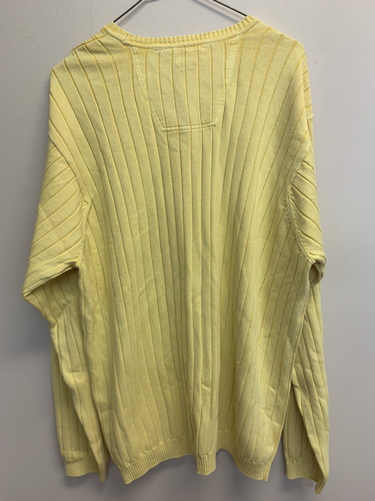 IZOD Jeans Men's Pullover Sweater Size XL Yellow