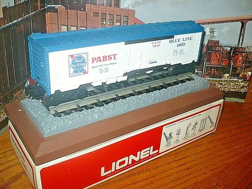LIONEL PABST BILLBOARD BEER REEFER 6-9859 - Picture 3 of 3