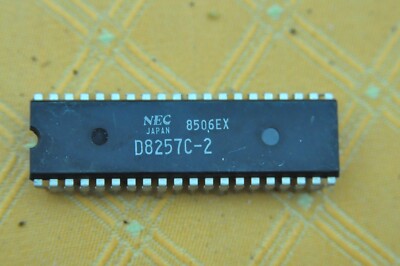 1 Stück D8257C-2 programmable DMA-Controller, 4-Channel - DIP-40 von NEC