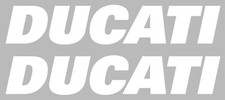 Kit 2 ADESIVI per SERBATOIO MOTO Scritta DUCATI Adesivo BIANCO STICKERS Racing
