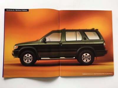 1998 Nissan Pathfinder 26-page Original Car Sales Brochure