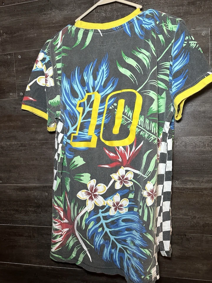 Revolution Men’s Large Aloha Tee Hawaiian Print - Image 4 of 4