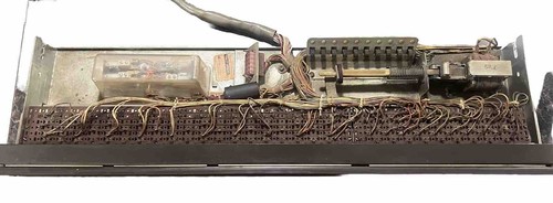 Rowe/AMI MM4 Jukebox Selector Assembly With Bank Of Push buttons - Picture 5 of 7