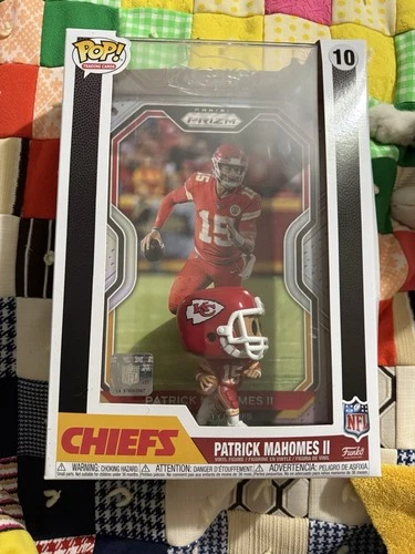 Funko Pop! Trading Cards Patrick Mahomes II #10 NFL Chiefs Vinyl Figure