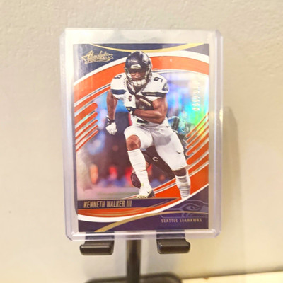 Panini 2025 Absolute Football Kenneth Walker III /150 Seattle Seahawks Parallel