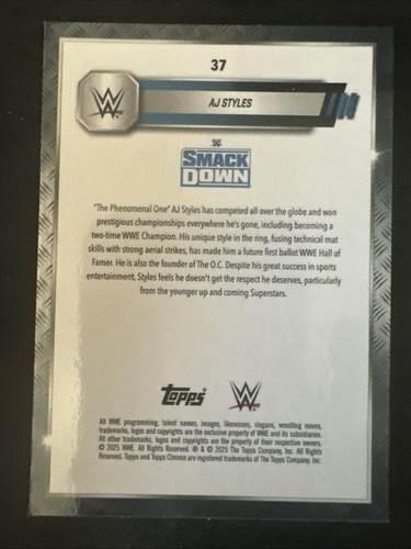 AJ Styles 2025 Topps Chrome WWE Aqua Shimmer Refractor #/199 #37 - Imagen 2 de 2