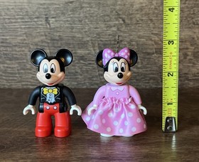 LEGO Duplo Disney Figures Mickey Mouse And Minnie Mouse With Skirt Collectible