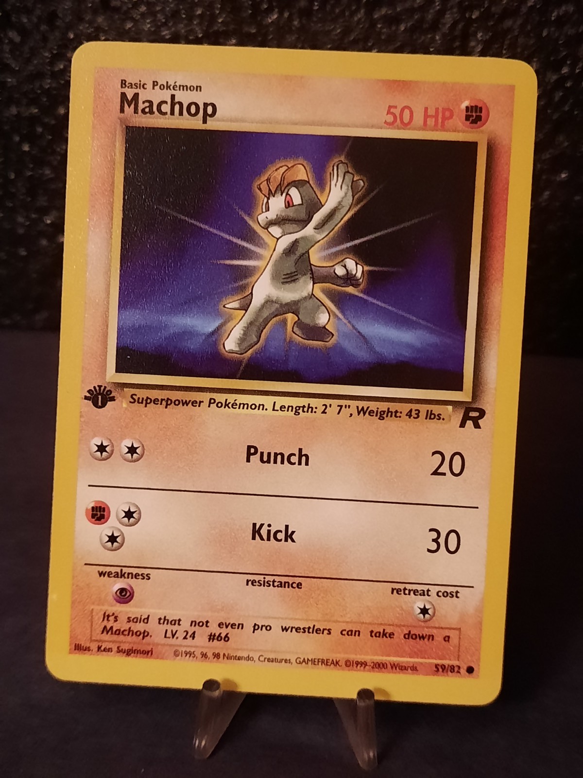 Pokémon Team Rocket 1st Edition Regular Finish Machop 59/82 NM-MT 