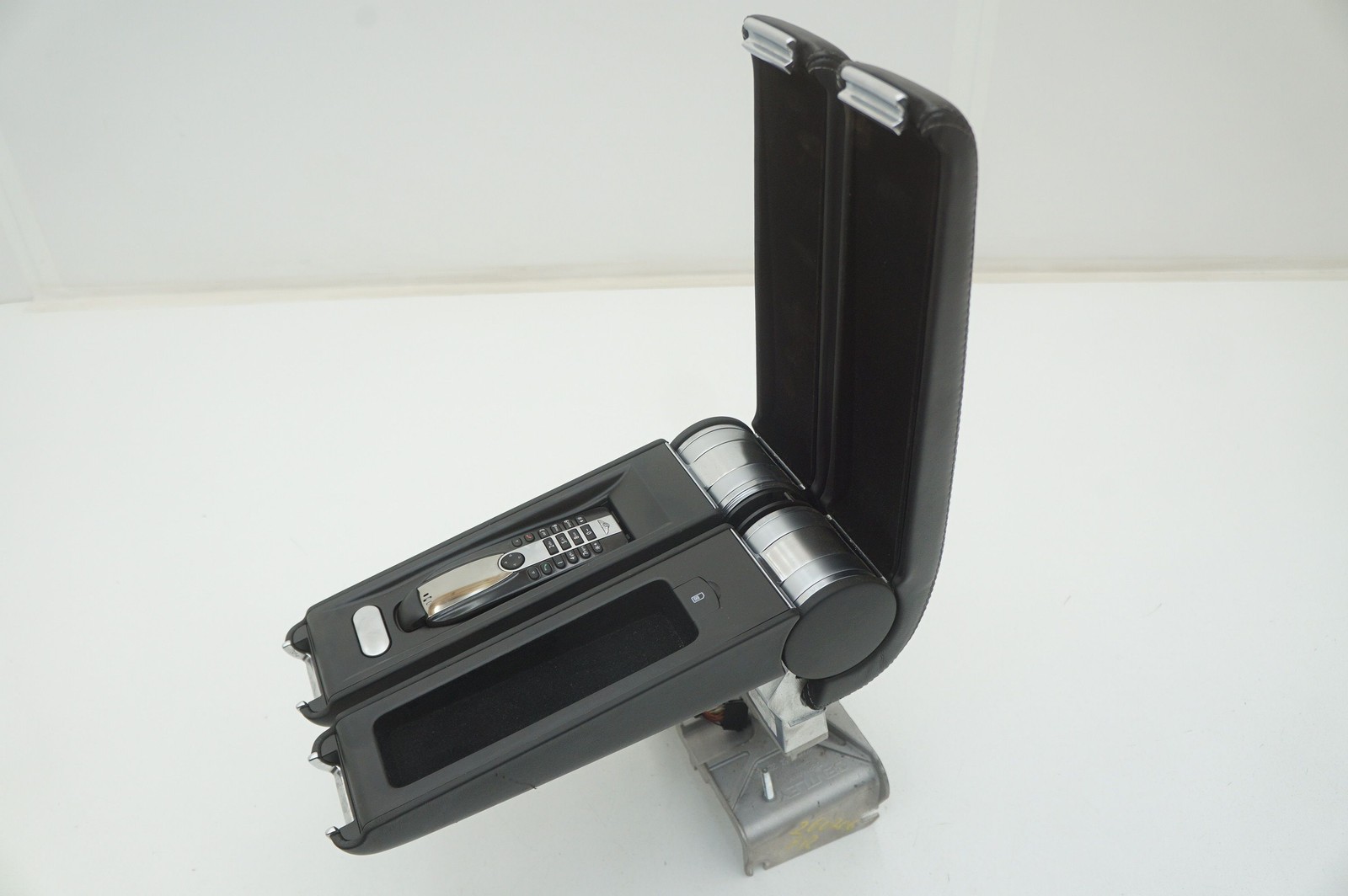 Center Console Armrest Compartment 3W0864209 Bentley Continental Flying Spur 15