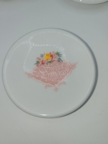 Miniature Ceramic Porcelain Sweet Princess Tea Set Service 8 Pieces - Picture 3 of 3