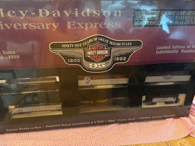 HARLEY-DAVIDSON 鉄道模型セット 5両 Harley-Davidson 95th Anniversary HO Scale Express Train Set 1998