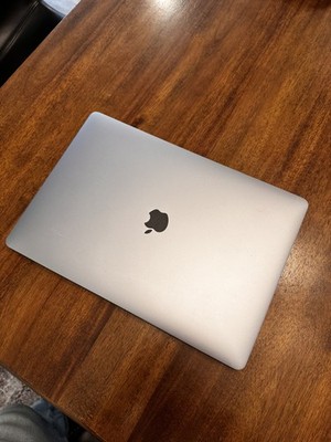 2019 Apple MacBook Pro 15'' Space Gray   32GB RAM, 500GB SSD   Fair Condition