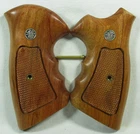 New, Wood checkered grips for Smith&Wesson Revolvers, N Frame Square butt