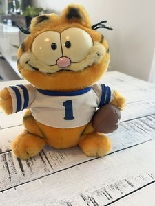 Garfield 1978 1981 Vintage 9" Dakin Plush Fun Farm Football