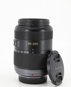 Panasonic Lumix 45-200mm Lens F4-5.6G Vario Mega O.I.S. , M4/3rd Mount. VGC.