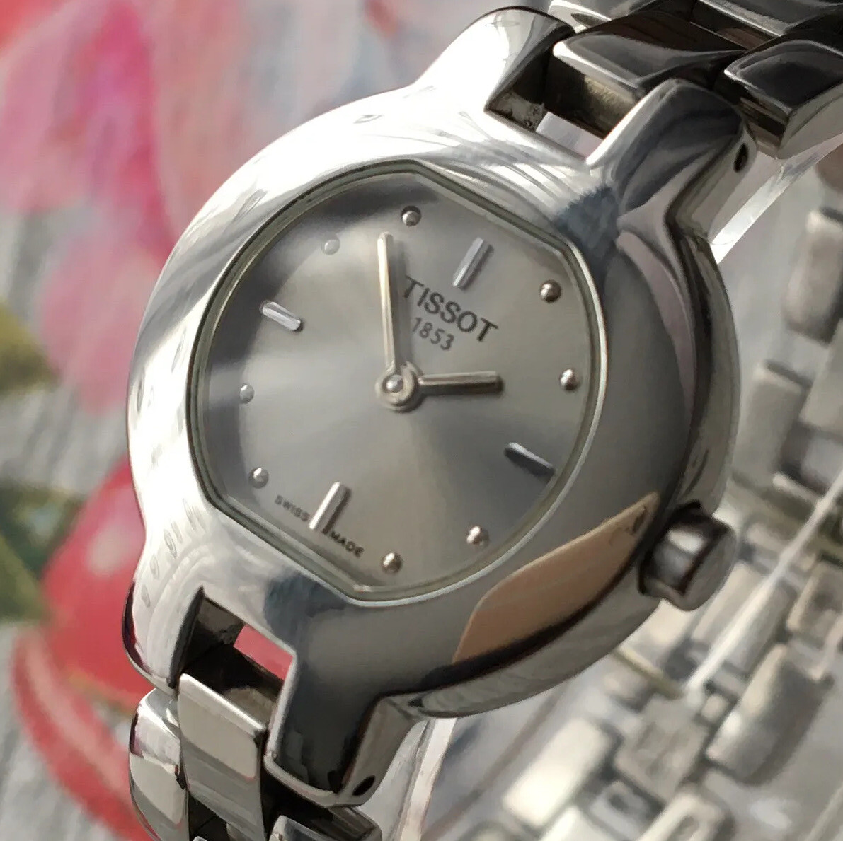 Tissot Watch Swiss Ladies 24mm All Steel Sapphire Glass Silver Grey Dial