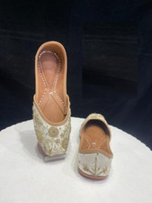 Women ethnic Punjabi Wedding Jutti mojari Bellies US size 5-10 floral dew flat