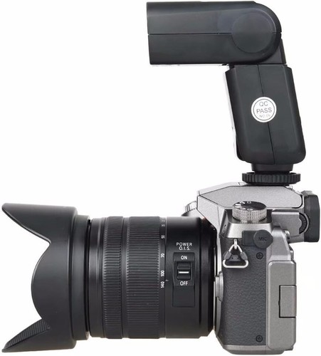 Compact GN36 Camera Speedlite with Color Filters for Olympus/Panasonic DSLRs - Picture 5 of 11