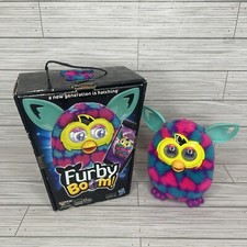  READ 2012 FURBY Boom Pink Blue HEARTS Talking Interactive Pet Hasbro W/ Box