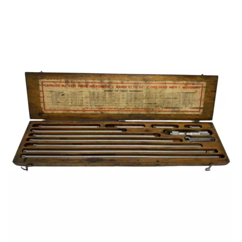 FINE Starrett Inside Micrometer Model 823E Range 4-40" Machinist Tools w. Case