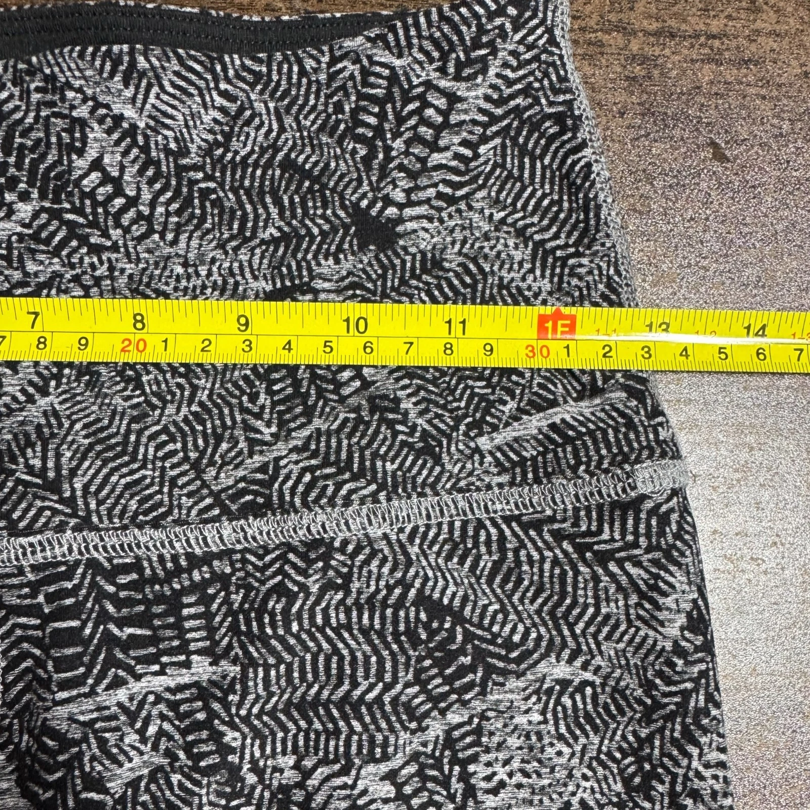 beyond-yoga fern print crop ankle leggings