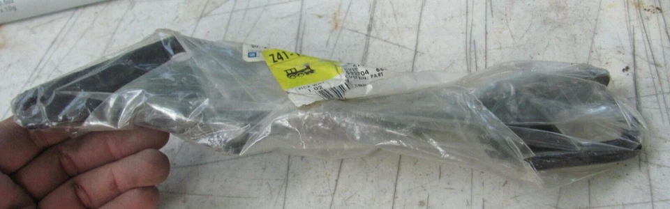 Soporte de elevación del motor delantero NOS GM 12570319 1997-07 Buick Chevy Olds Pontiac Satur Foto 4 de 4