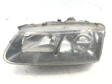 Feu avant (phare) Renault AVANTIME