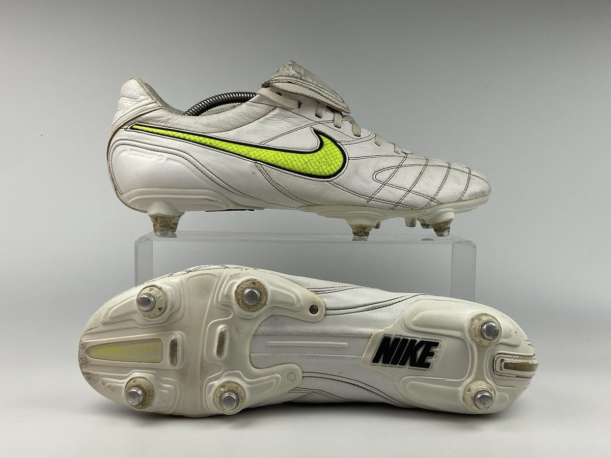 2010 Nike Tiempo Legend III Elite SG US 11.5 UK 10.5 soccer