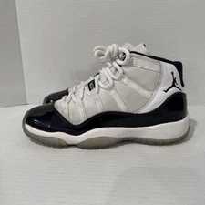 Nike Jordan 11 Retro High Concord 2018 Size 7y GS - 378038-100
