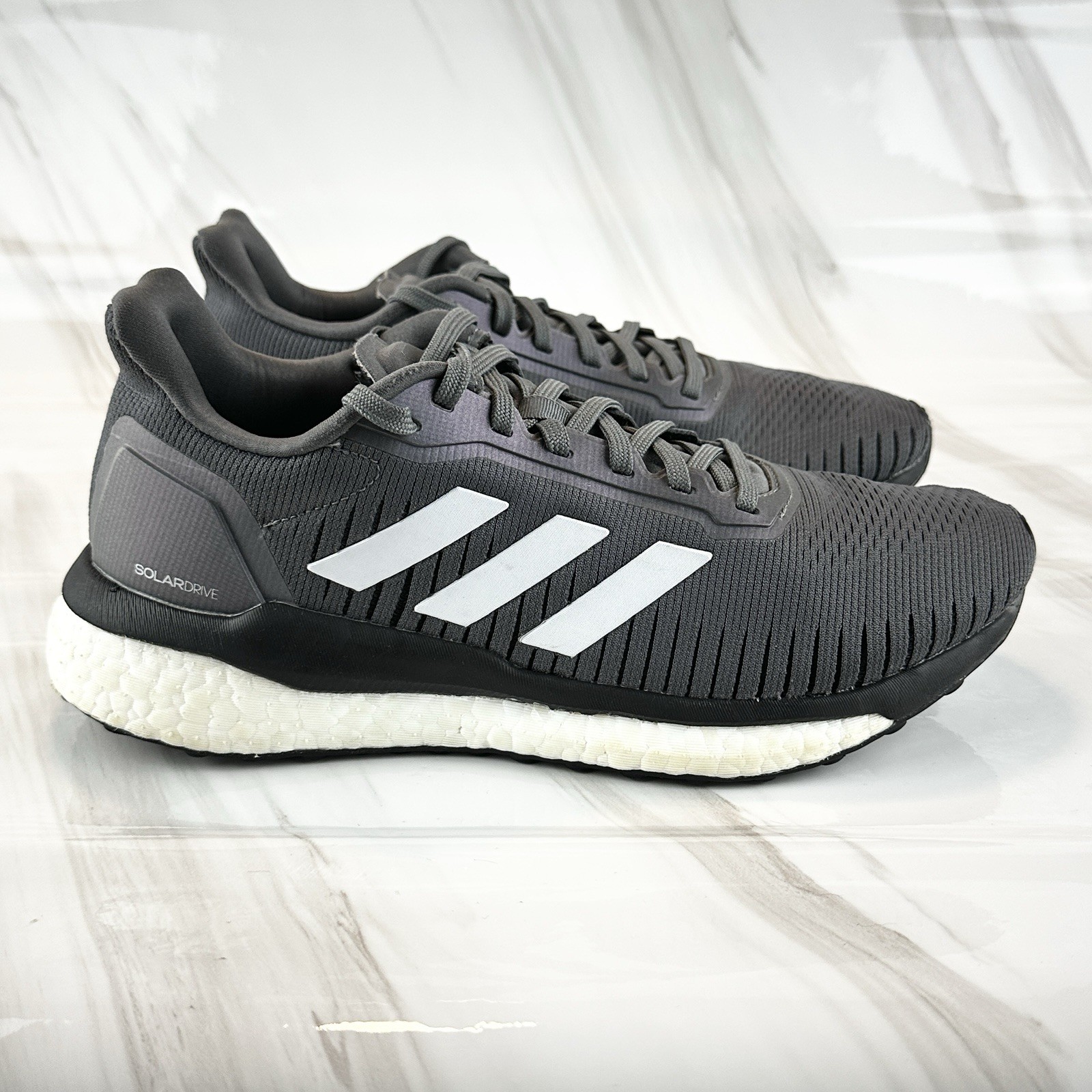 SAOLA Scarpe da corsa Adidas Solar Drive 19 donna taglia 7 5 grigio bianco sneakers