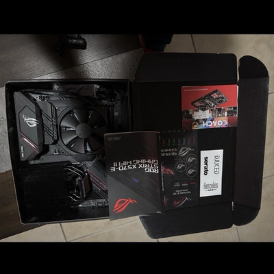 ASUS ROG Strix X570-E Gaming WiFi II ATX Socket AM4 DDR4 4-DIMM