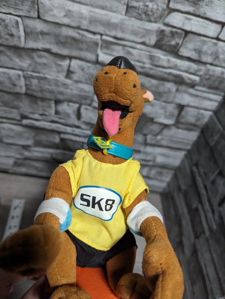 Raro Scooby Doo 8" SCOOBY Patineta Sk8 Perro Peluche Juguete Muñeca Figura Patín Foto 4 de 4