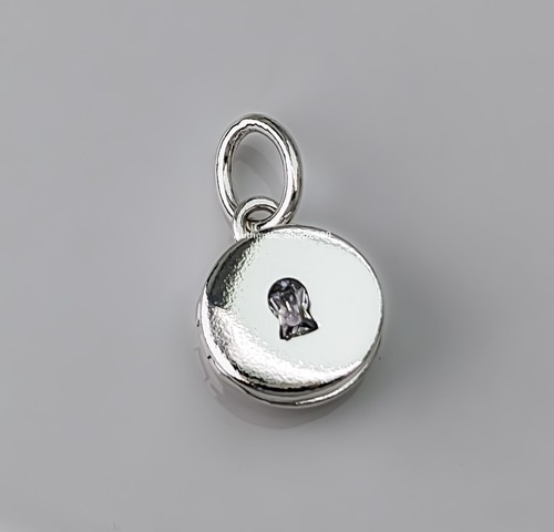 New 100% PANDORA 925 Key Hole Openable & Engravable Love Locket Charm 793066C01 - Picture 5 of 9