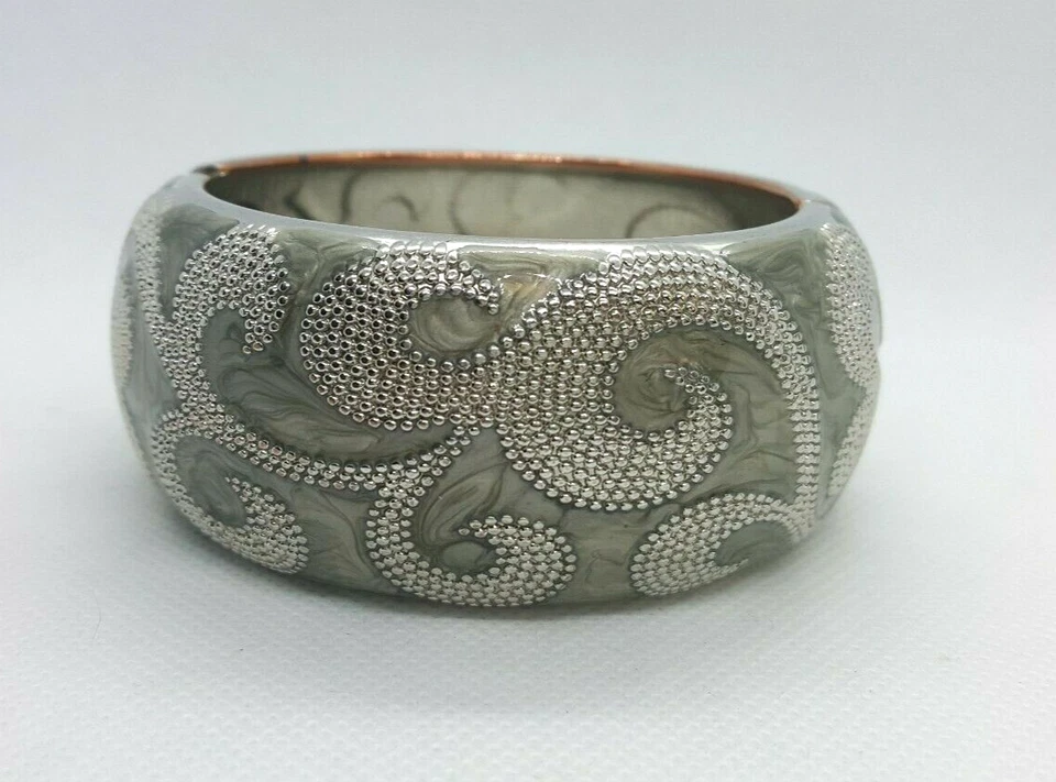 Pulsera DOMED Vintage Gris Esmalte Tono Plata Bisagras 1.25" Ancho 7.5" Moda Foto 2 de 4