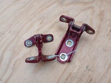 2016-2024 CHEVROLET MALIBU REAR LEFT SIDE UPPER & LOWER DOOR HINGE BRACKET OEM