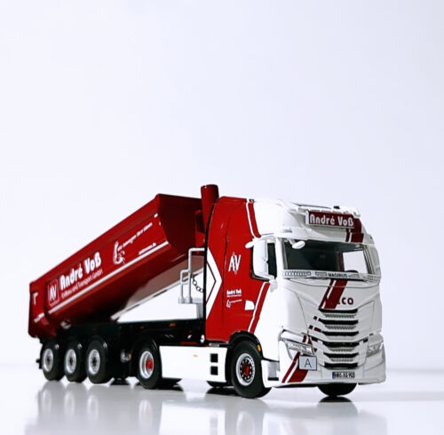 Iveco S-way AS high 4x2 half pipe trailer 3 axle "Andre Voss"WSI truck models - Picture 1 of 7