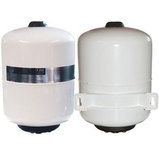 Crown - 24 Litre Expansion Vessel 22mm Connection