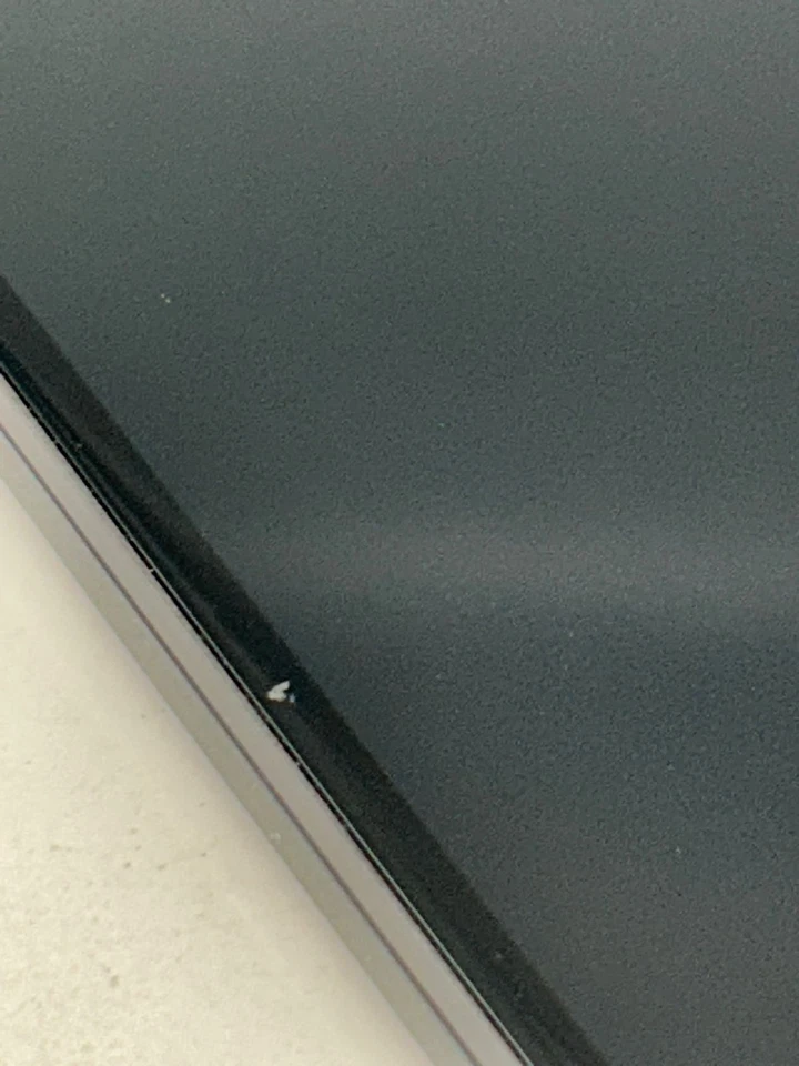 Google Pixel 2 Schwarz Smartphone G011A Teilespender | LÄDT/STARTET NICHT - Bild 2 von 4