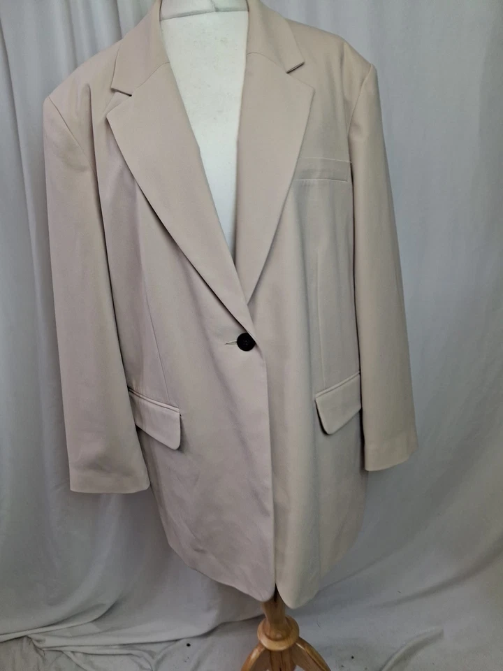 PRIMARK Women's Jacket Blazer Beige Single Breasted Size UK20 E4318 - Image 4 of 4