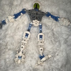 LEGO &bull; Bionicle &bull; Inika Toa Matoro &bull; 8732 &bull; Incomplete Vintage&bull; Missing Pieces