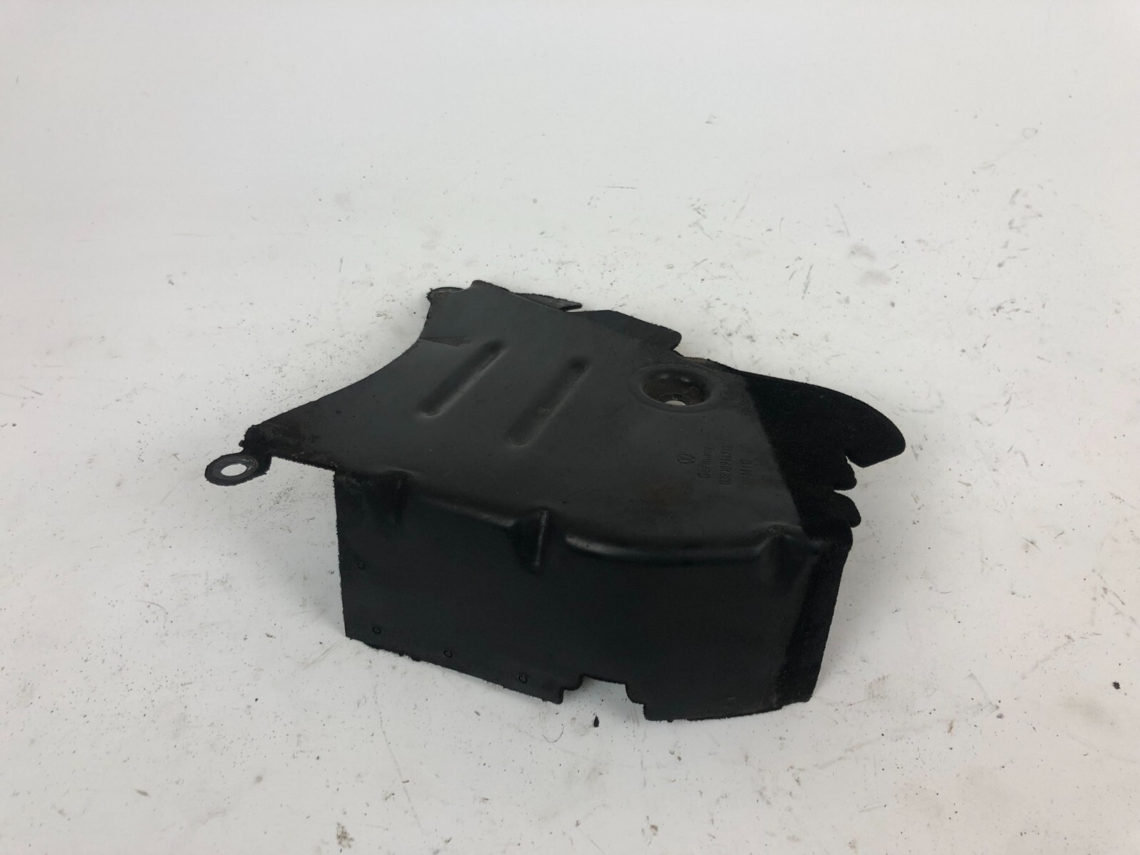 Audi A4 8K B8 2.0 TDI Center Middle Timing Belt Cover 038109147D eBay