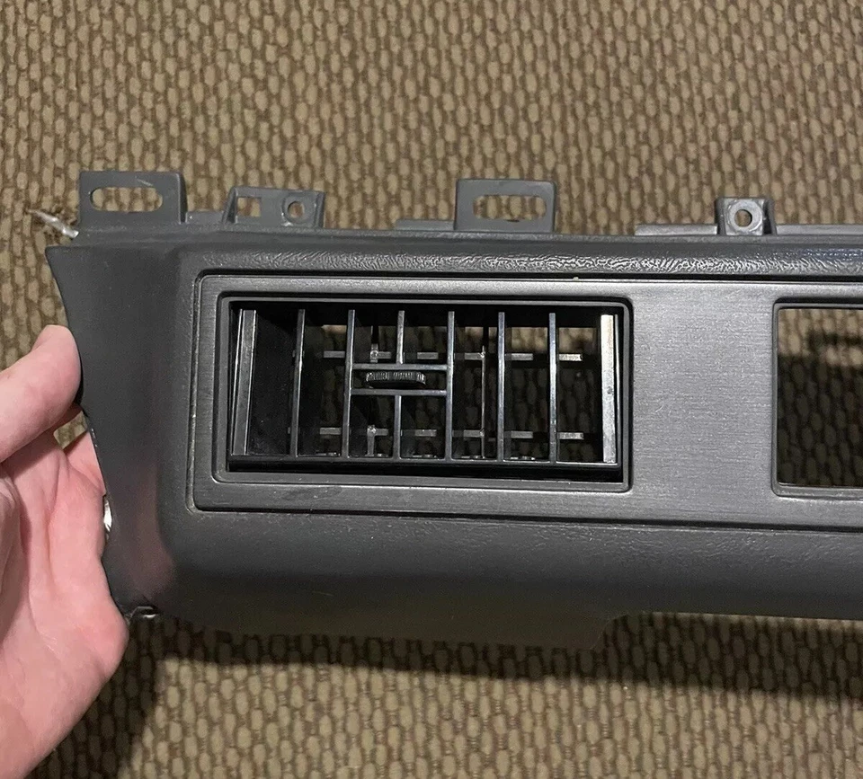 1991-1994 Oldsmobile Cutlass Supreme Climate Control Bezel Trim Gray OEM - Image 3 of 4