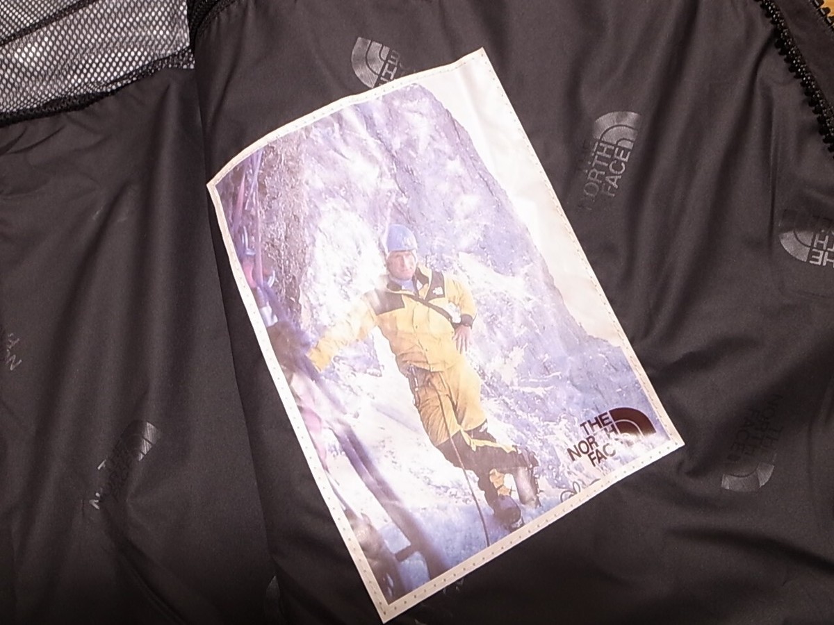 THE NORTH FACE 86 RETRO MOUNTAIN JACKET HARBOR BLUE MOUNTAIN THE NORTH FACE 86 RETRO MOUNTAIN JACKET HARBOR BLUE MOUNTAIN