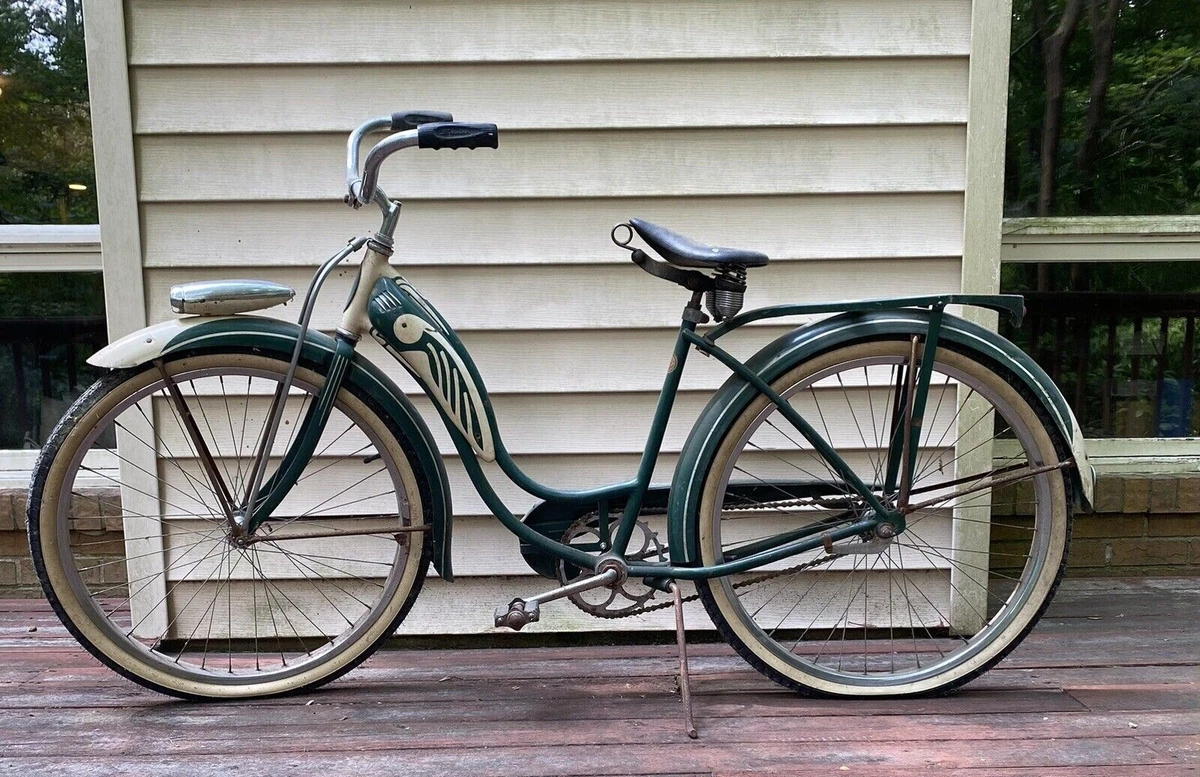 Vintage 1949 Schwinn Chicago Tank Green White Retro Unrestored Nameplate Bike