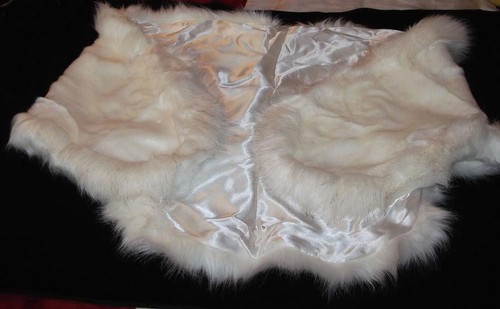 Luxury Ivory Fur Stole / Cape. Plush Ivory Short Fur Trimmed with Long Faux Fur - Picture 5 of 6