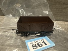 Hornby R1157 OO Gauge Unprinted Brown 7 Plank Wagon