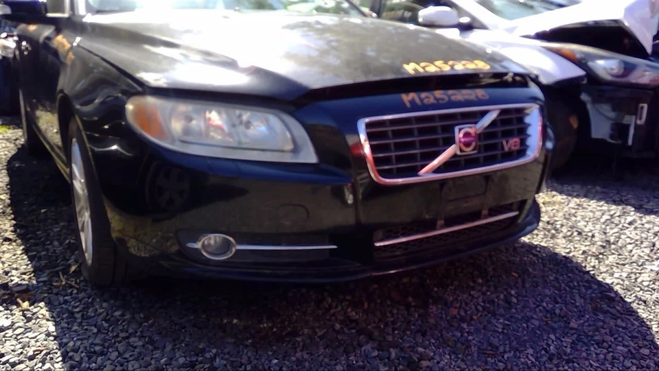 (LOCAL PICKUP ONLY) Hood Fits 07-16 VOLVO 80 SERIES 725367 - Image 3 of 4