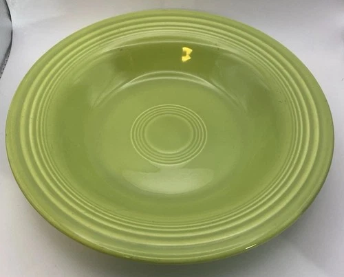 Vintage Original Homer Laughlin Fiesta Ware 8-3/8 Rim Soup Bowl Chartreuse Green
