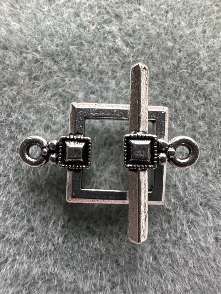 TierraCast - 20 Sets Silver Plated US Made Toggle Clasps - “Deco Square” - Image 3 of 3