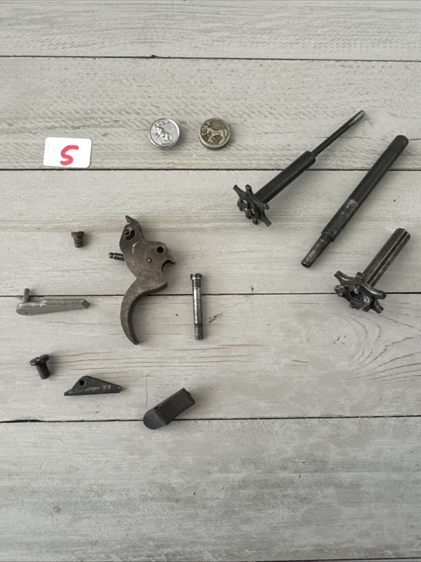Vintage Mixed Lot Smith & Wesson Colt Trigger Assy Hand Springs Screw Extractor